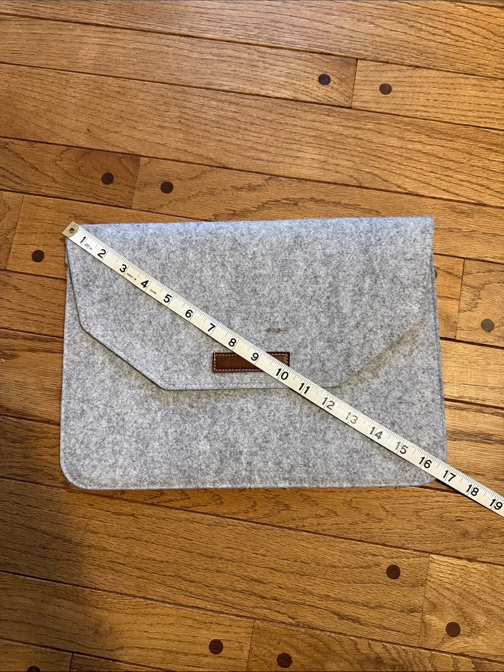Laptop sleeve